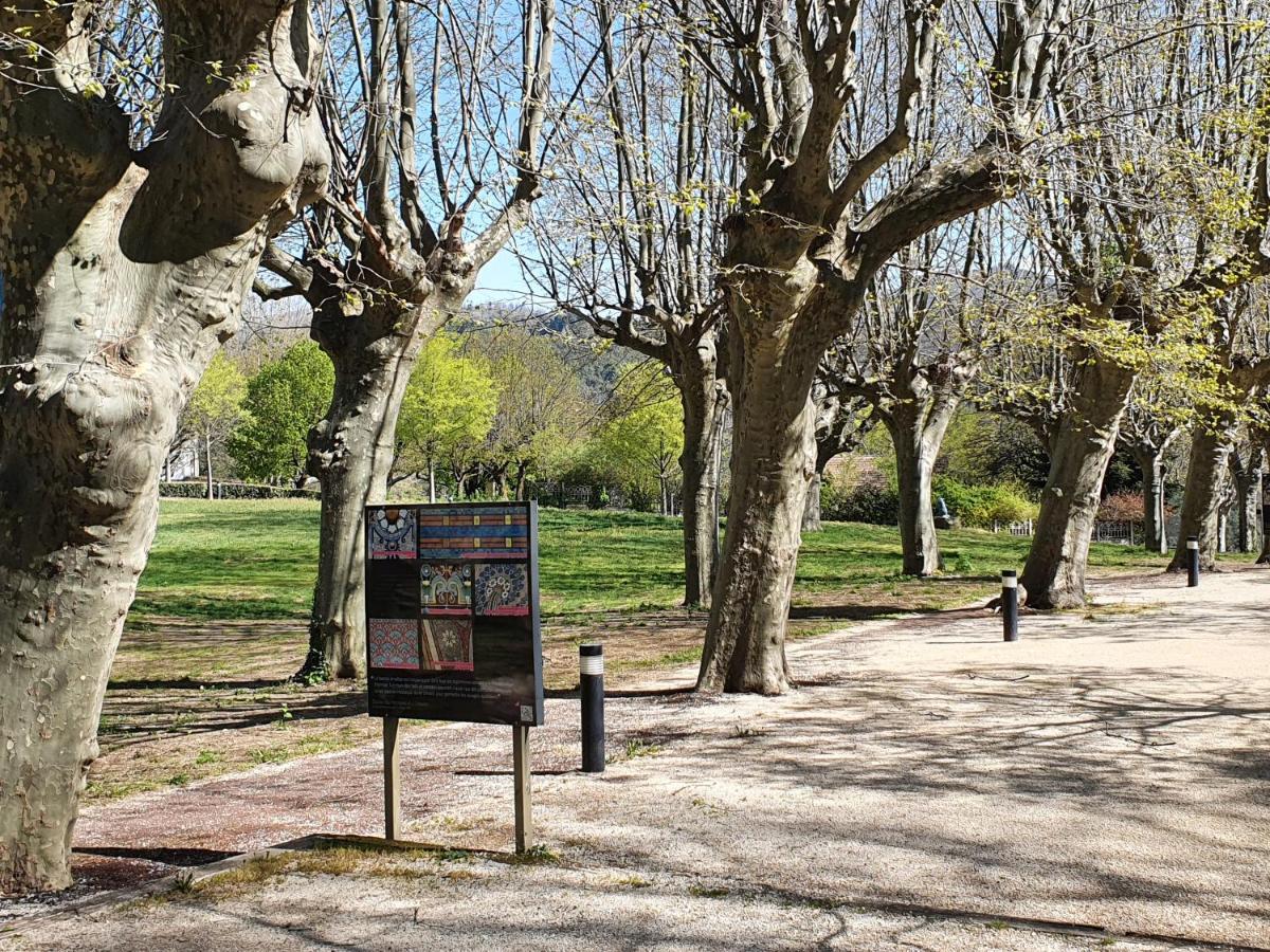 Gites Boullé Meyras Exterior foto