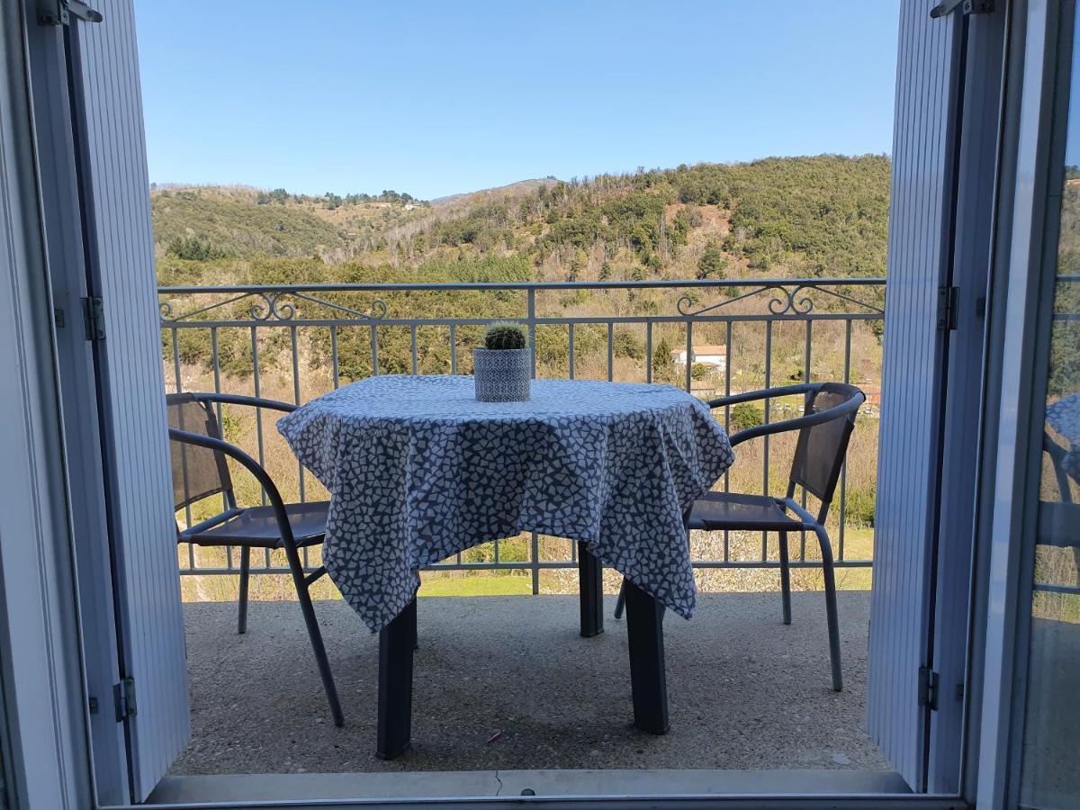 Gites Boullé Meyras Exterior foto